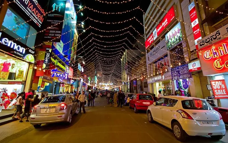 Escorts in Commercial Street, Bangalore